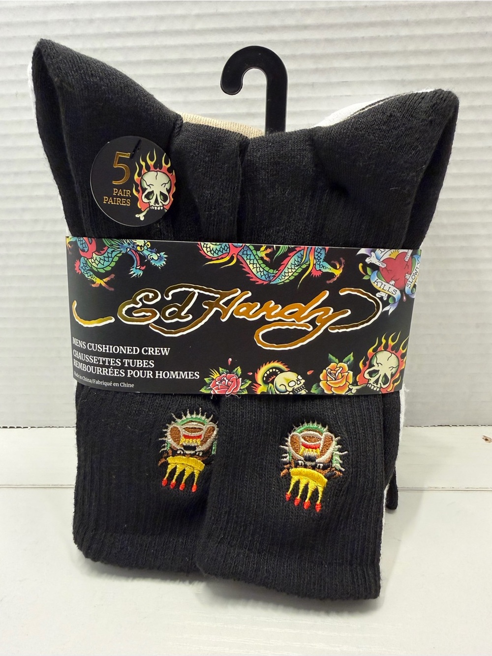 Ed Hardy Men’s Crew Sock 5 Pair Size 6-12 Black White Tattoo King Bulldog Skulls